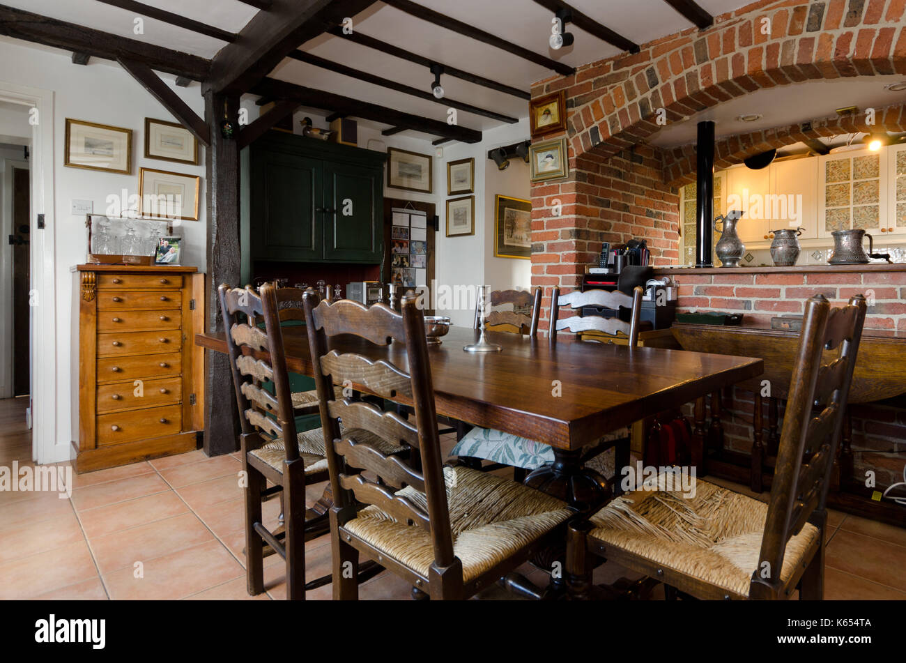 Derbyshire cottage comedor Foto de stock