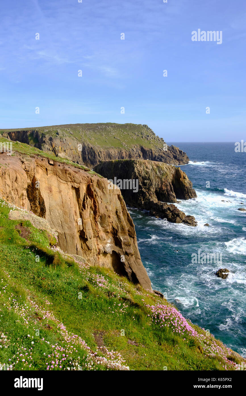 Acantilados, Land's End, Cornwall, Inglaterra, Gran Bretaña Foto de stock