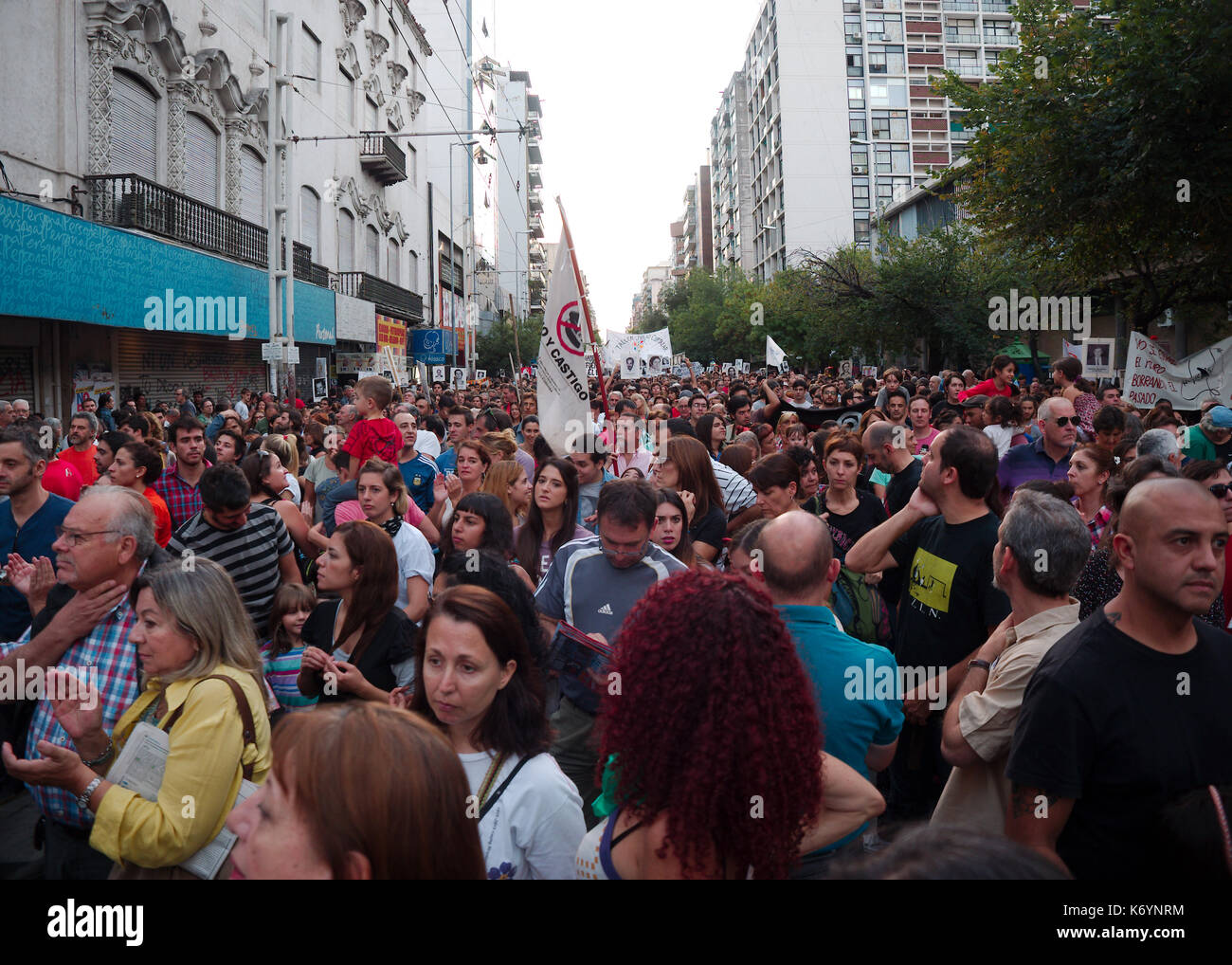 Córdoba, Argentina - 24 de marzo de 2016: Manifestaciones en el día de la memoria por la verdad y la Justicia. Foto de stock