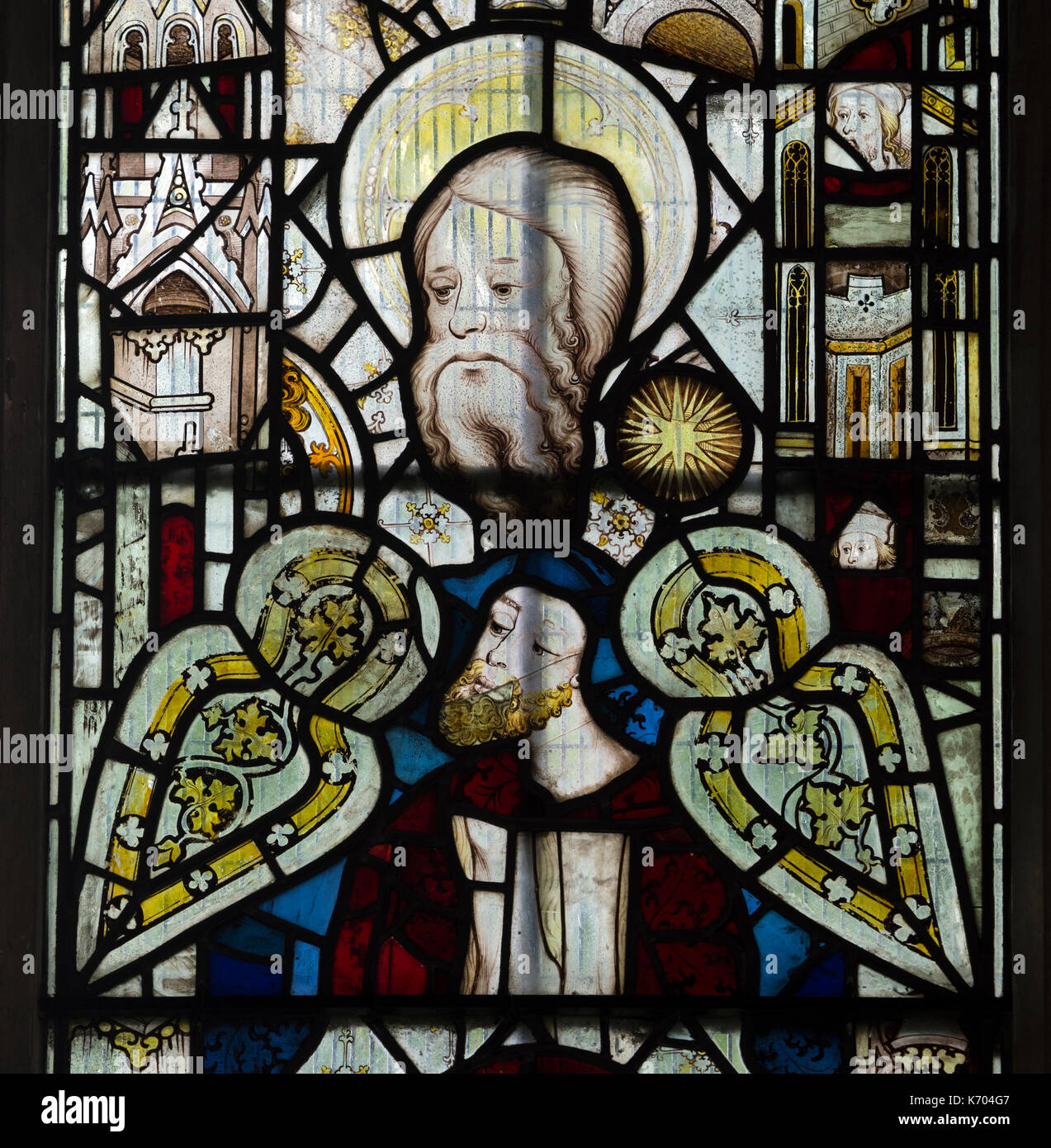 Ventana de la iglesia medieval fotografías e imágenes de alta resolución - Alamy Ventana de la iglesia medieval fotografías e imágenes de alta resolución - Alamy