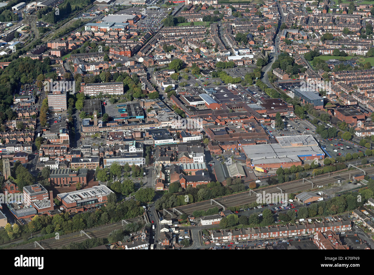 Vista aérea del centro de la ciudad en Crewe, Cheshire, Reino Unido Foto de stock