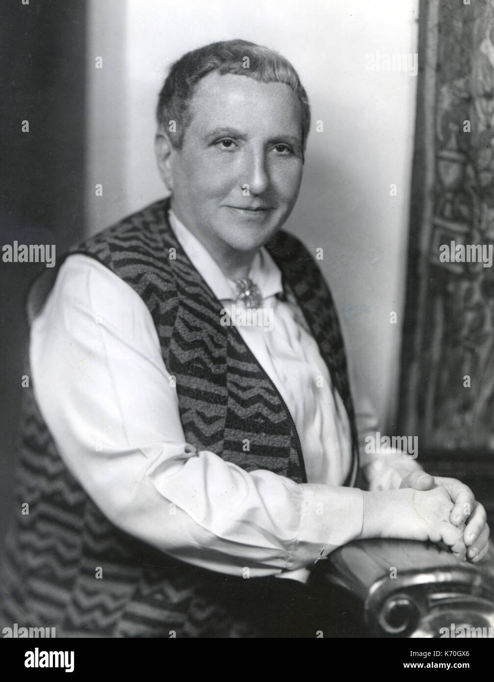 Poeta estadounidense Gertrude Stein (1874-1946) Foto de stock