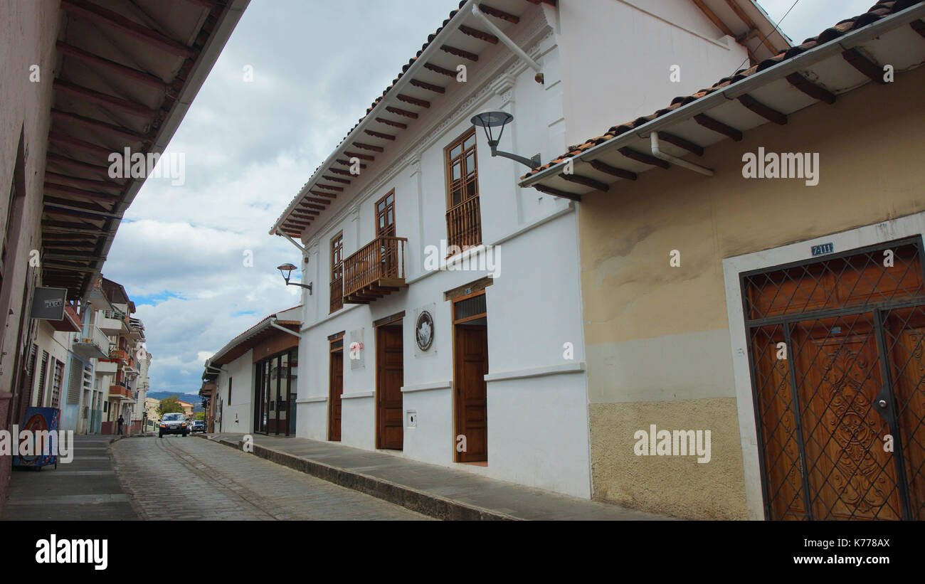 déficit Villano Asentar Vista del Museo Municipal Casa del Sombrero en la calle Rafael María Arizaga en la ciudad de Cuenca Fotografía de stock - Alamy déficit Villano Asentar Vista del Museo Municipal Casa del Sombrero en la calle Rafael María Arizaga en la ciudad de Cuenca Fotografía de stock - Alamy