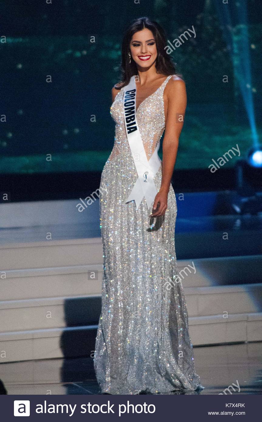 colombia-paulina-vega-vestido-de-noche-e