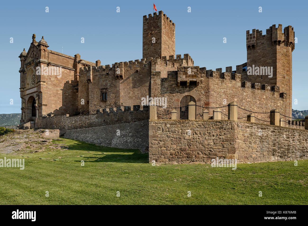 El castillo de Javier, en la provincia de Navarra, región de España. Famoso por ser el lugar de nacimiento de San Francisco Javier. Foto de stock