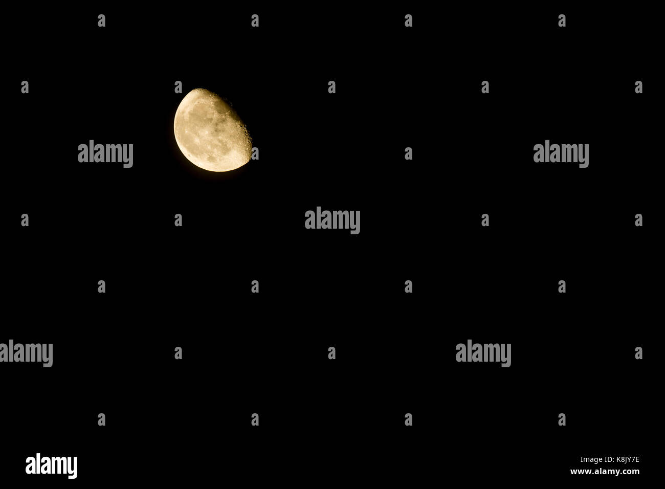 Cuarto menguante Foto & Imagen De Stock: 160227074 - Alamy Cuarto menguante Foto & Imagen De Stock: 160227074 - Alamy