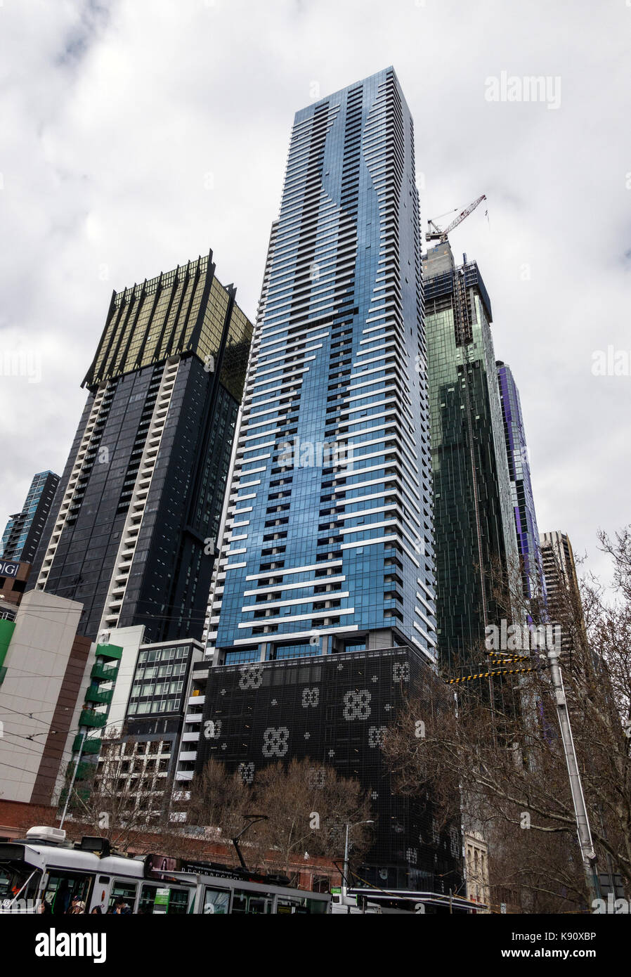 Construcción de gran altura el centro de la ciudad de Melbourne victoria australia Foto de stock