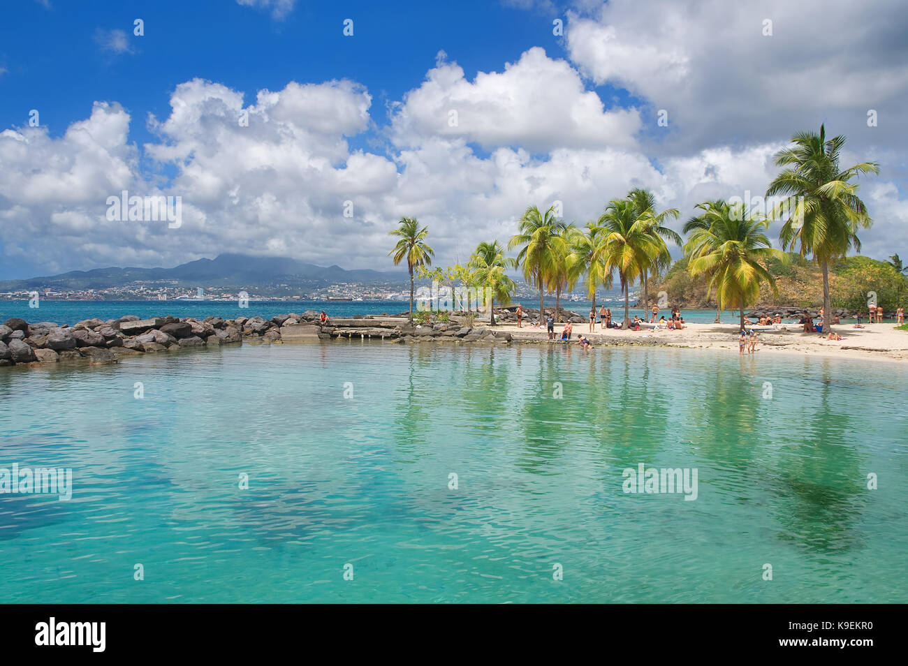 Anse Mitan - Fort-de-France, Martinica - isla tropical del mar Caribe Foto de stock