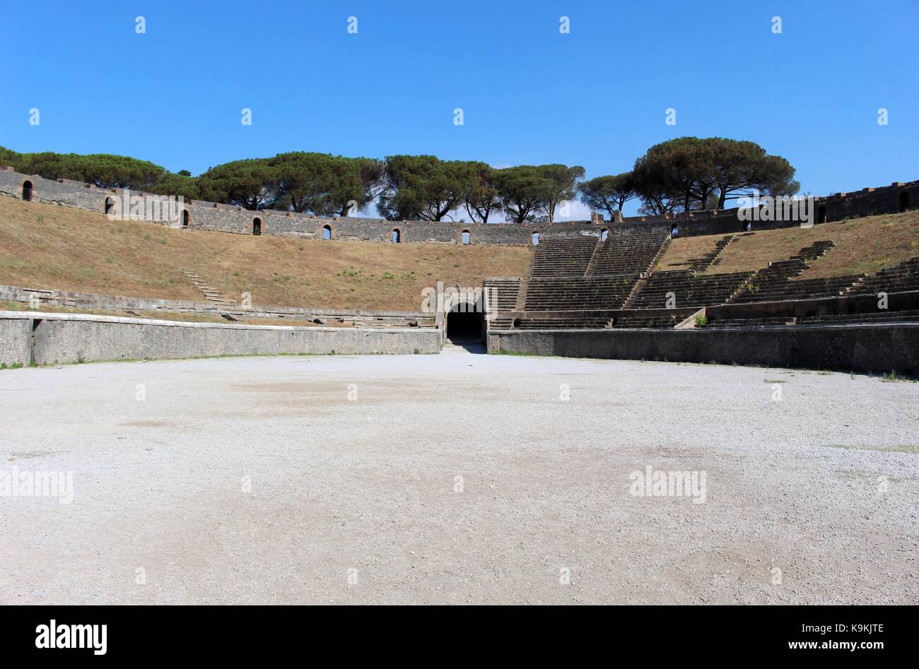 Los restos arqueológicos de Pompeya, demuestra la capacidad de la naturaleza para destruir y conservar. Foto de stock