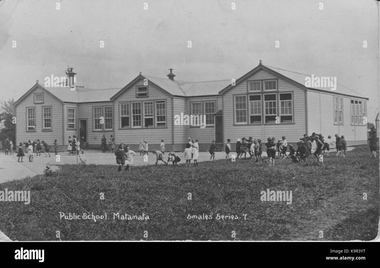 La escuela pública Matamata (Smales' series 7) Foto de stock