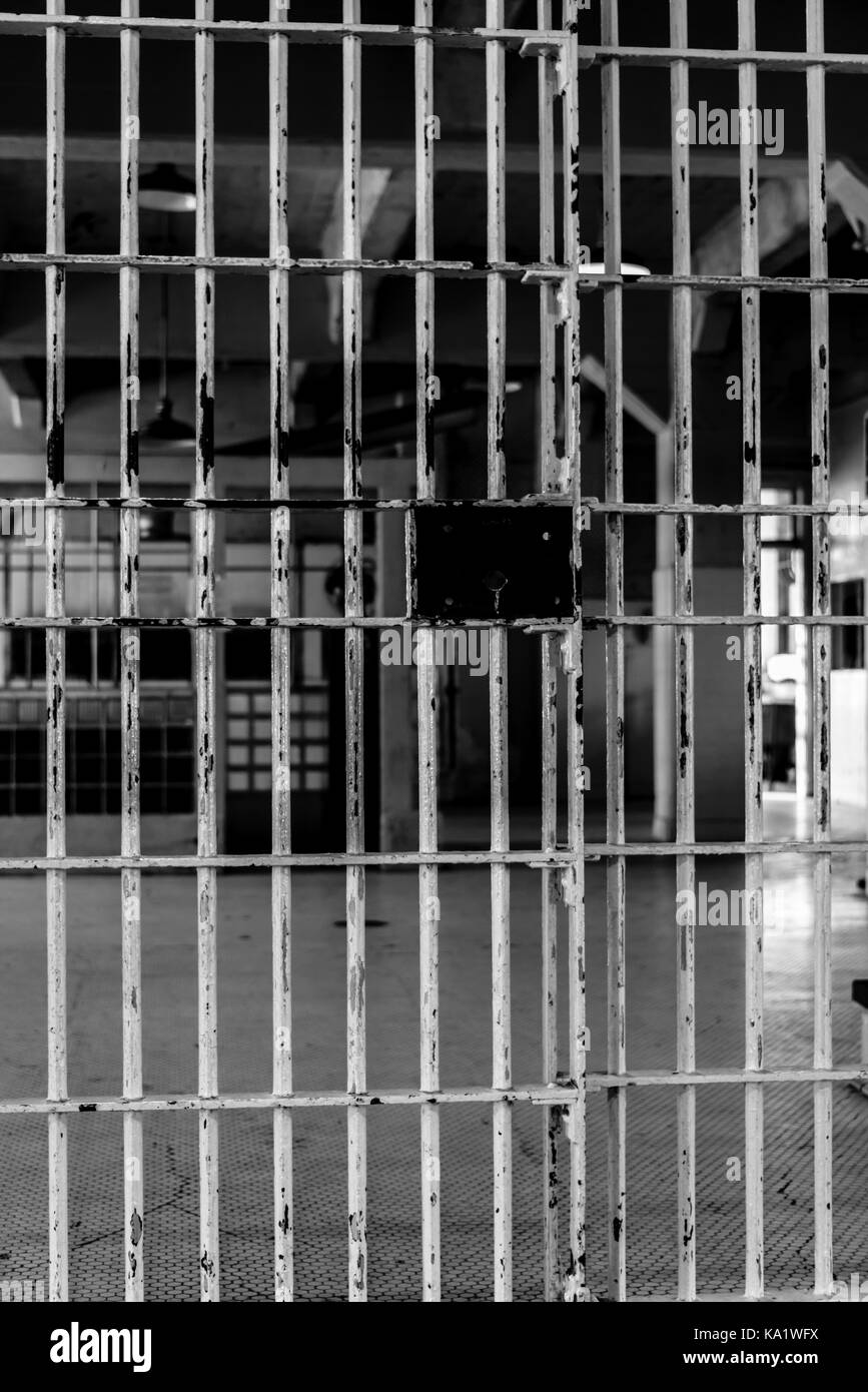 Puerta de celda de prisión en la Isla de Alcatraz, San Francisco Bay Foto de stock