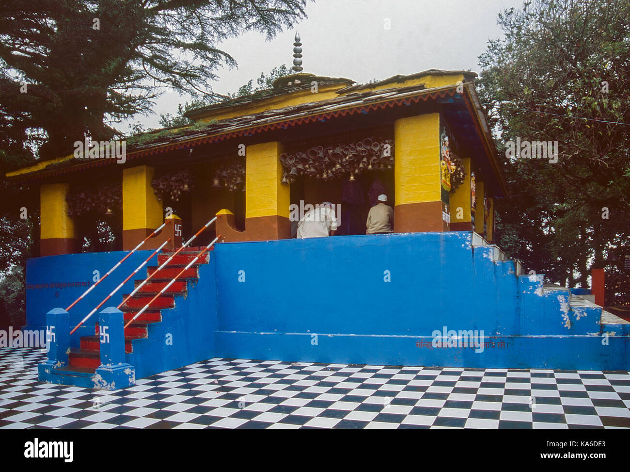 Maa dunagiri templo, malla surana, Uttarakhand, India, Asia Foto de stock