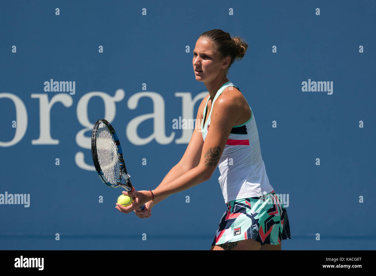Karolina pliskova (CZE) compitiendo en el US Open tenis Campeonato 2017 Foto de stock
