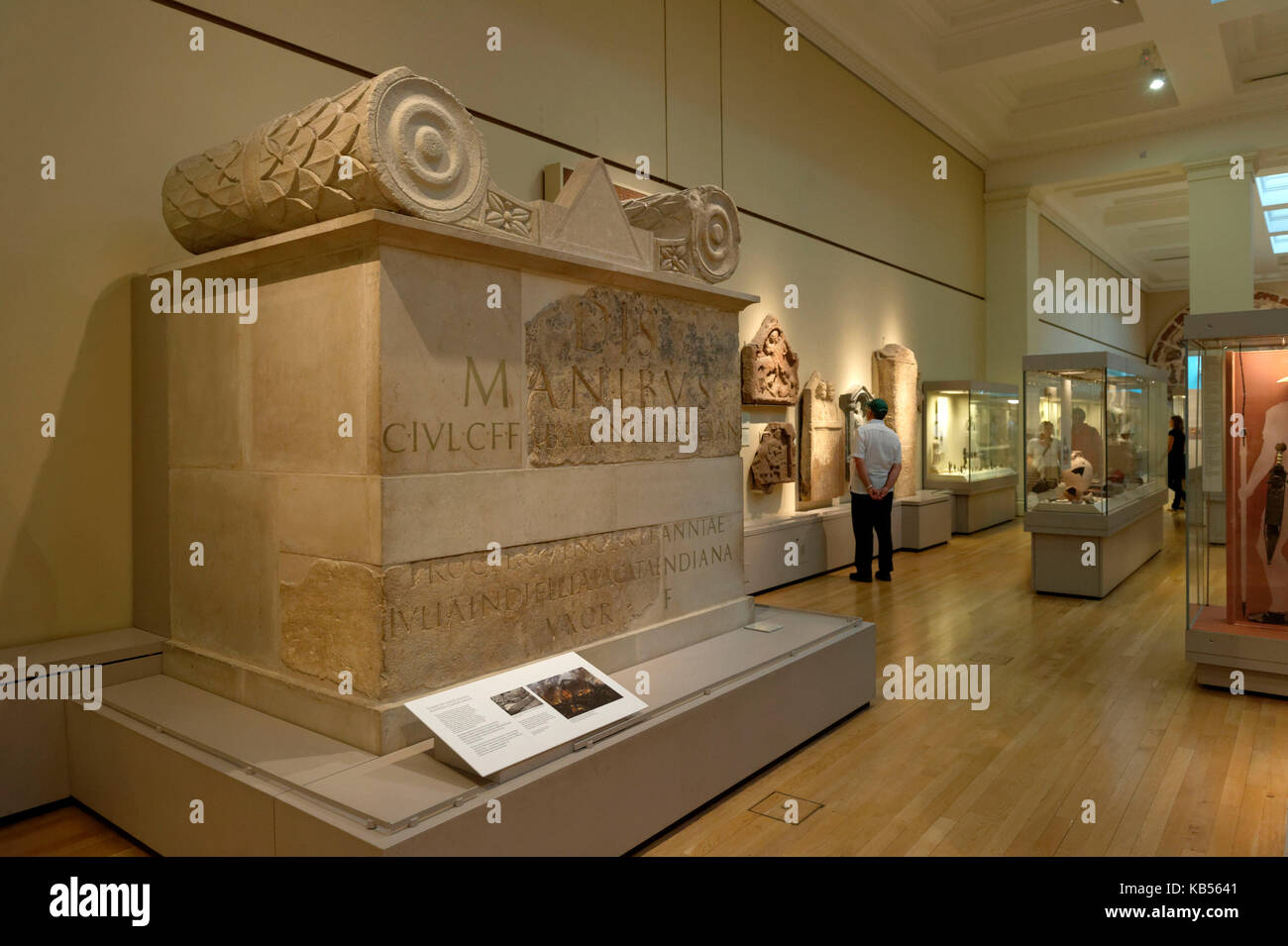 Reino Unido, Londres, Bloomsbury, el British Museum, tumba de gaius alpinus classicianus Foto de stock