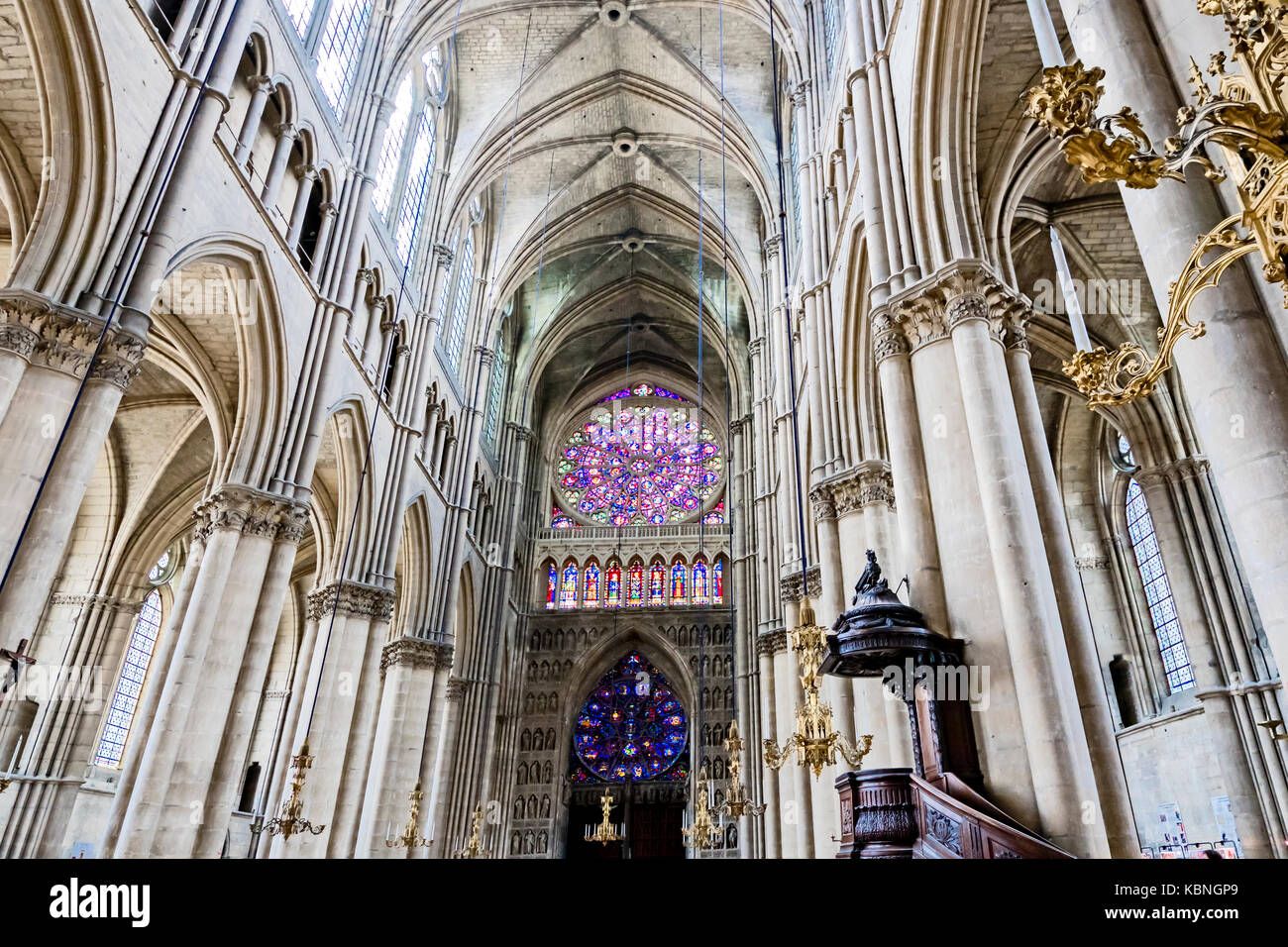 En Reims, la Catedral; Reims, Kathedrale Notre Dame Foto de stock
