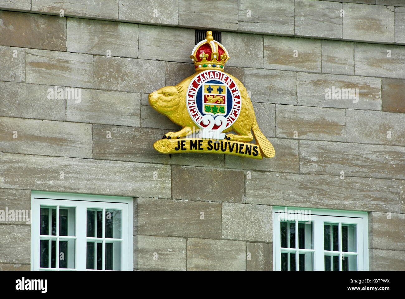 Beaver Emblema del 22º regimiento francés canadiense en la Ciudadela de Quebec, la ciudad de Quebec, provincia de Quebec, Canadá Foto de stock