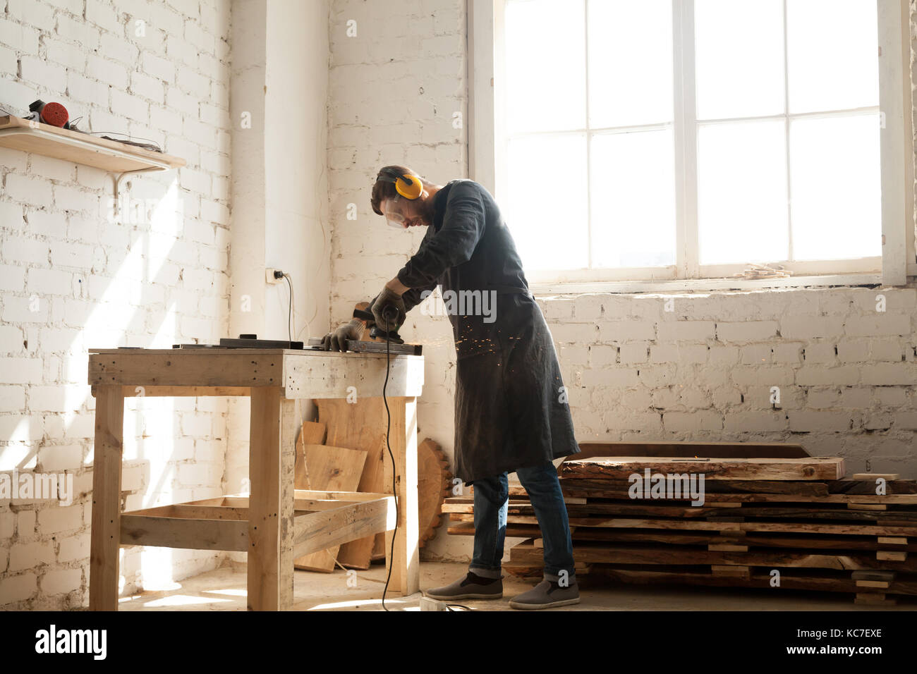 Oportunidad de negocio en carpintería artesanal taller Foto de stock