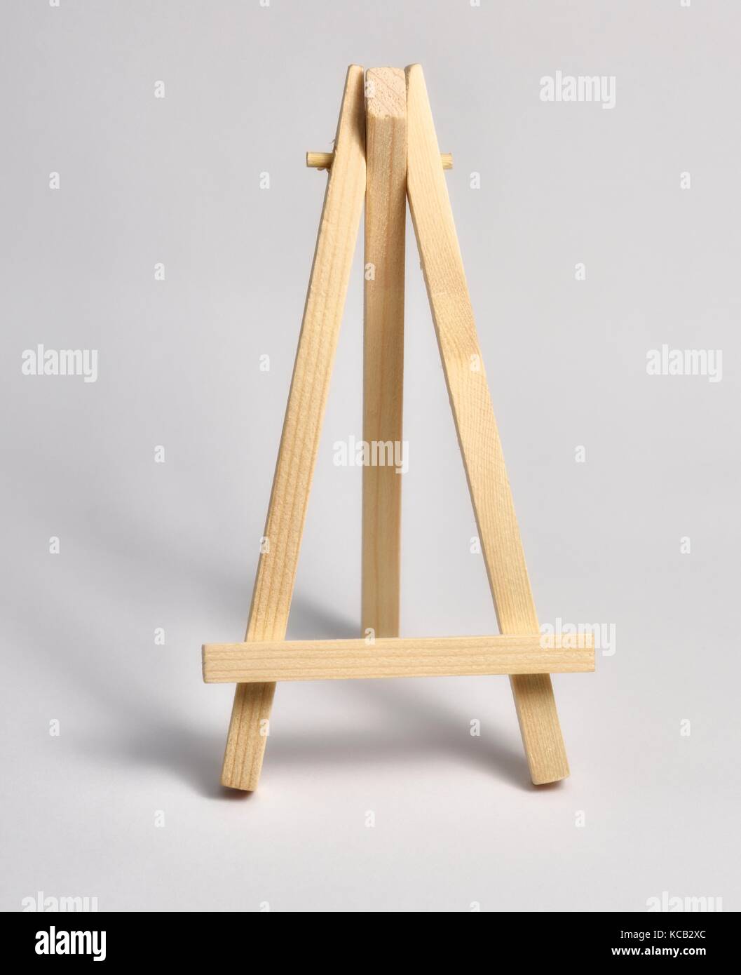 Rotafolio pequeño de madera Fotografía de stock - Alamy