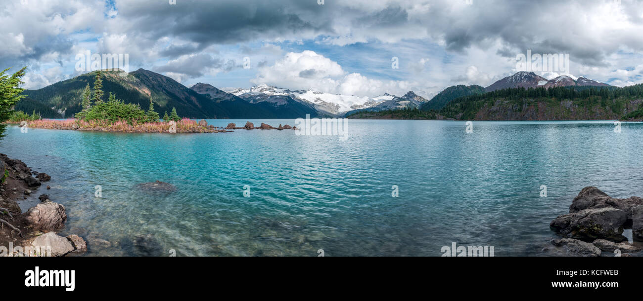 Panorámica del Lago Garibaldi, Garibaldi Provincial Park, Squamsih, BC, Canadá Foto de stock