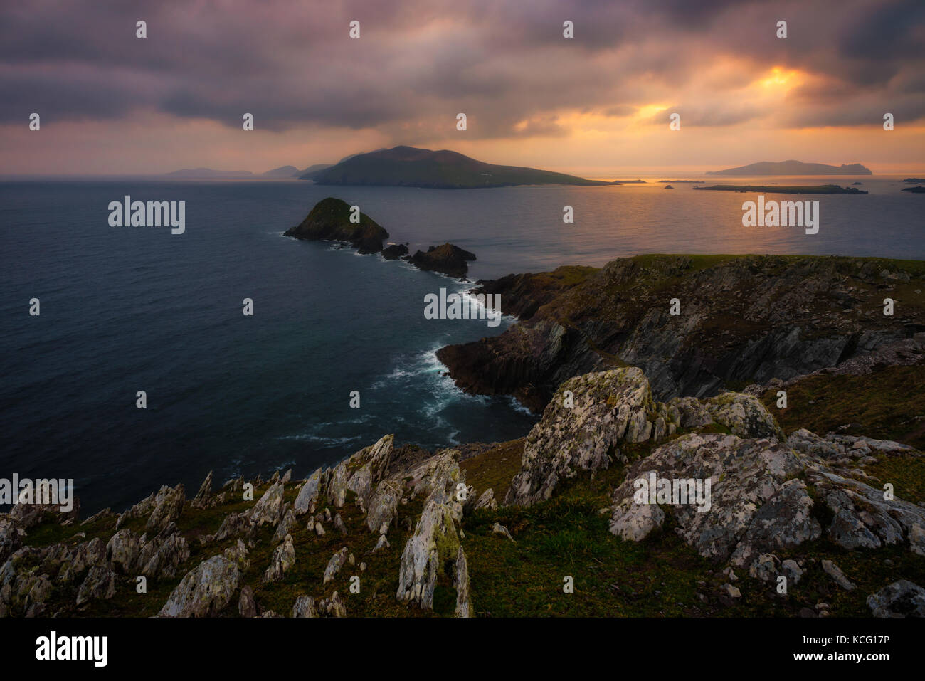 Kerry - Irlanda, puesta de sol en Slea Head Foto de stock