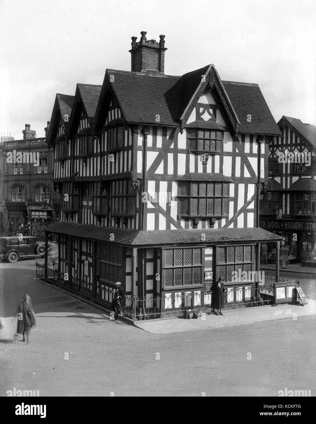 La antigua casa en Hereford en 1928 Foto de stock