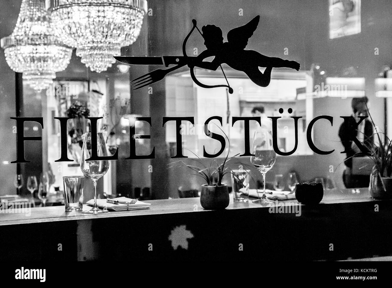 'Pedazo de sirloin' es el nombre traducido de un restaurante alemán Foto de stock