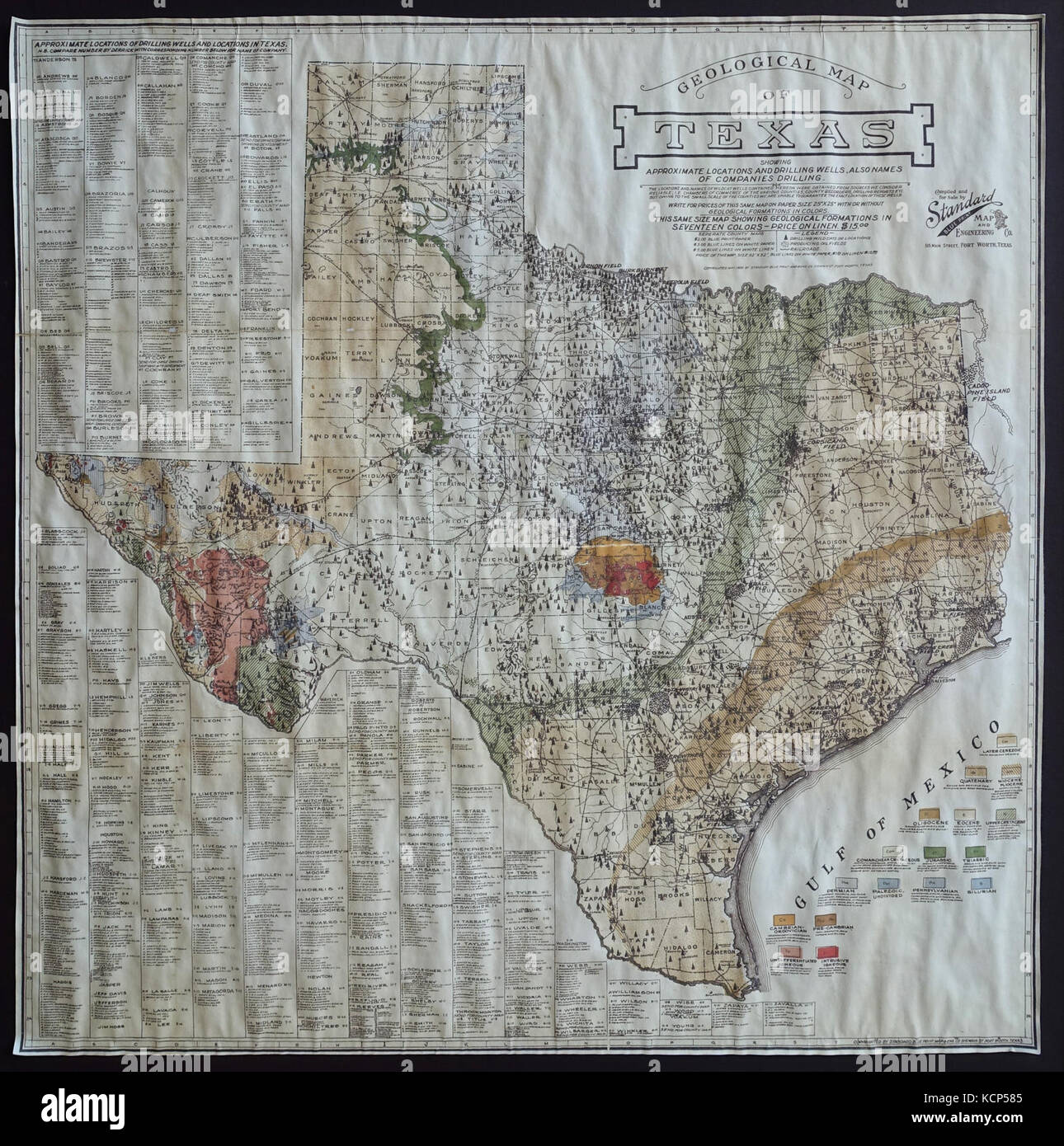 Mapa geológico de Texas, mostrando las ubicaciones aproximadas y perforación de pozos, también los nombres de las empresas de perforación, compilado por el estándar Blue Print Map y Engineering Co., propiedad de mayo de 1920 DSC08721 Foto de stock