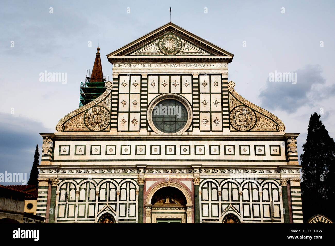 Fachada de la basílica de Santa Maria Novella en Florencia Italia  Fotografía de stock - Alamy