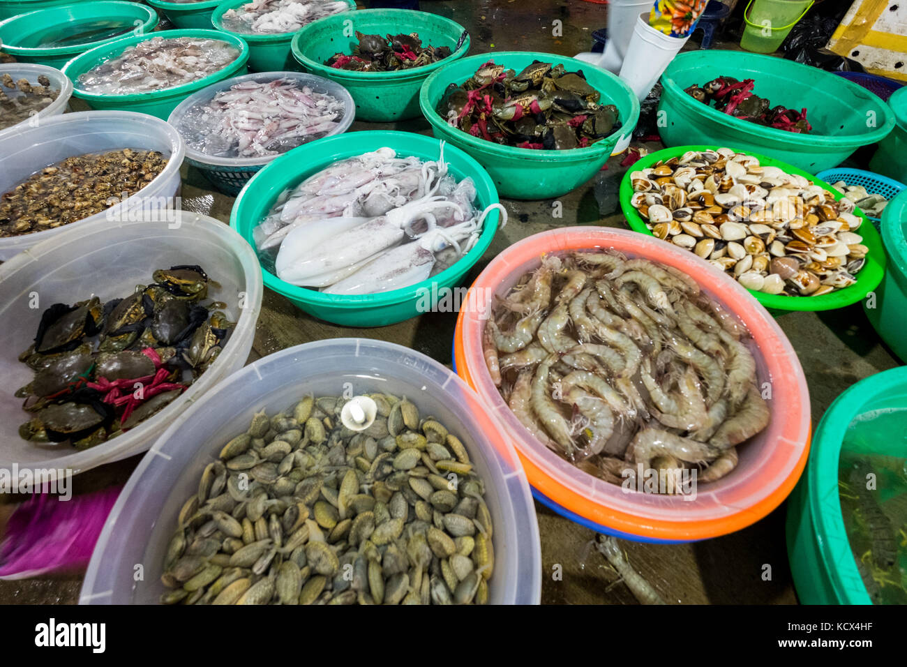 Vista del mercado de mariscos de Can Gio, Vietnam. Can Gio es un pequeño y  tranquilo pueblo cerca de la ciudad de Ho Chi Minh City, ubicado en el sur  de Vietnam,