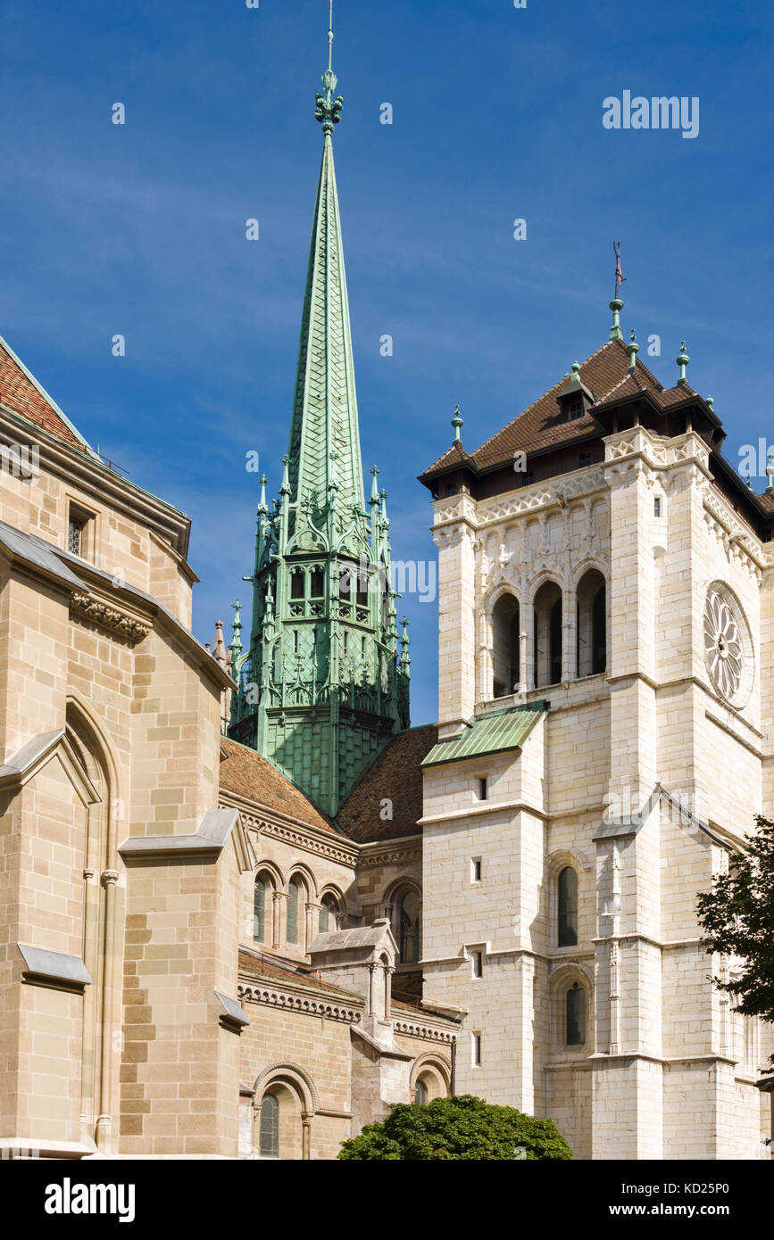 Suiza Ginebra la Catedral de San Pedro es una catedral en Ginebra, Suiza,  que hoy pertenece a la Iglesia Protestante reformada de Ginebra Fotografía  de stock - Alamy