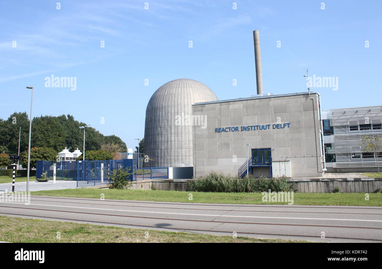 Instituto de reactores nucleares en Delft, instituto de investigación en el campus de la Universidad de Tecnología de Delft en Delft, Países Bajos Foto de stock