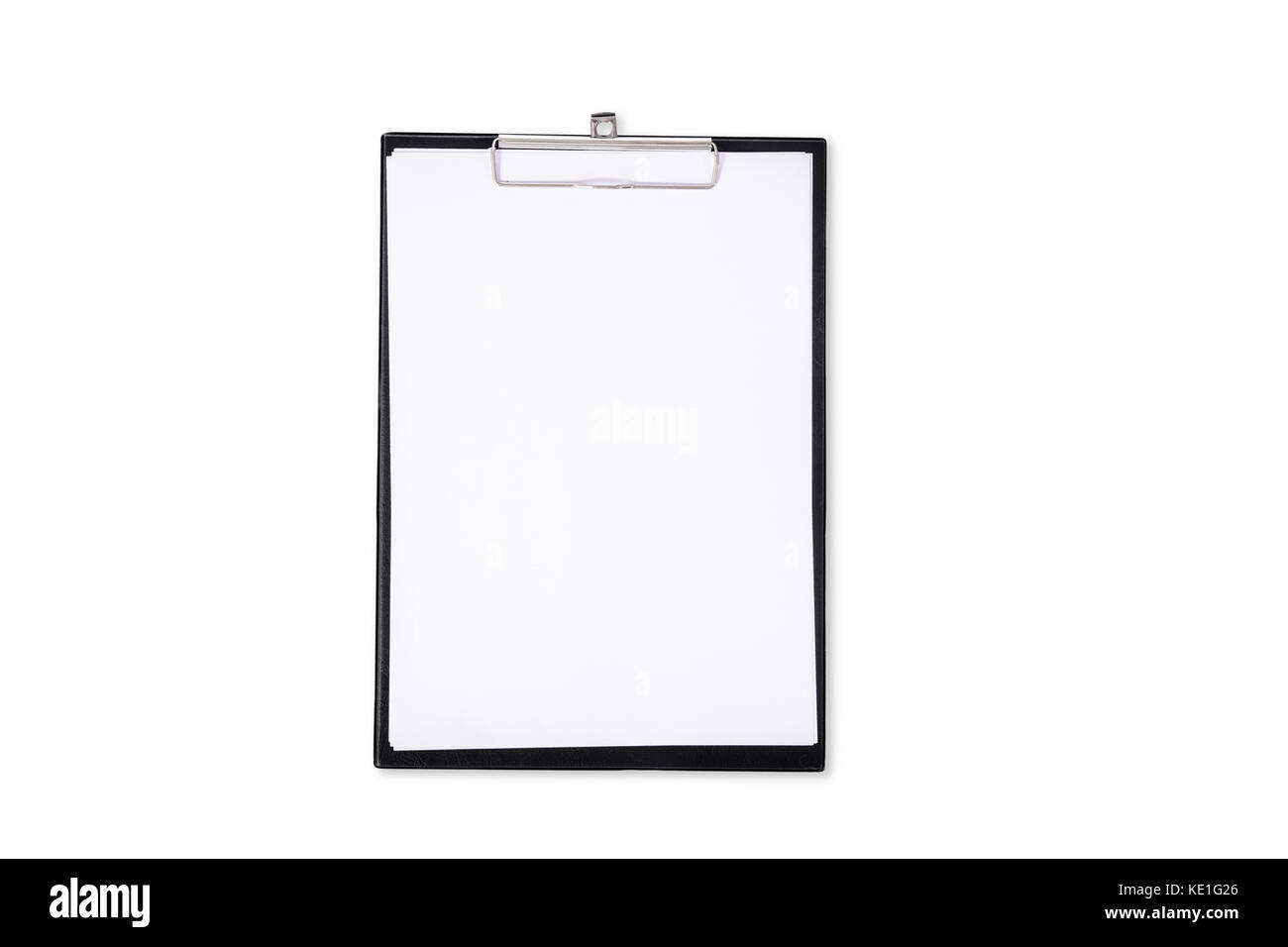 Portapapeles con papel blanco A4 en blanco sobre fondo blanco aisladas con trazado de recorte Foto de stock