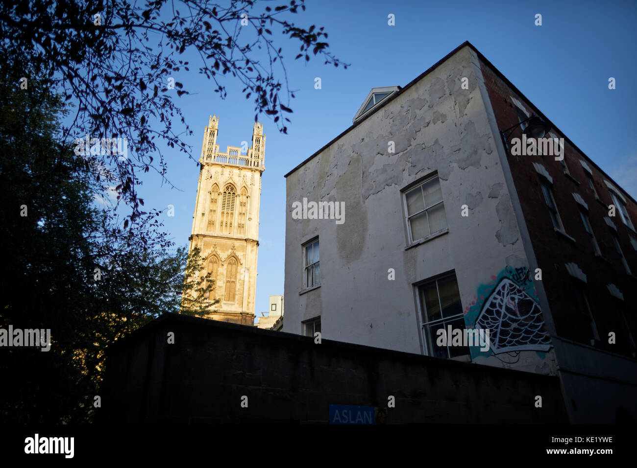 St Stephen's Church St Stephen's Avenue, la iglesia parroquial de la ciudad de Bristol, Inglaterra. Ha sido designado por la Inglaterra histórica como un grado que enumeré b Foto de stock