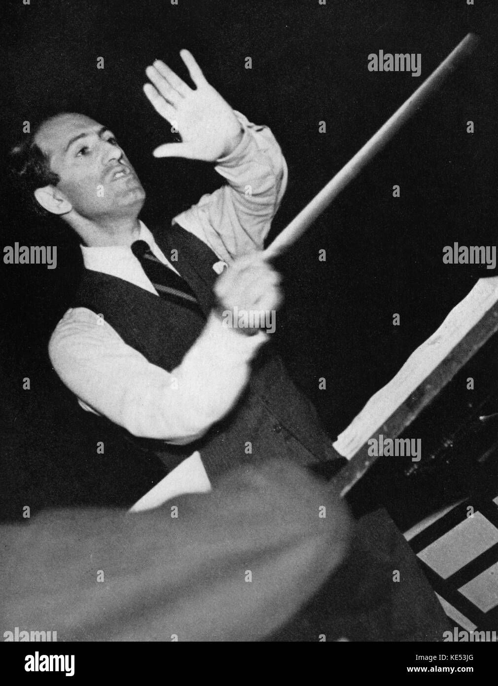George Gershwin - Realización de ensayo de orquesta. Pianista y compositor norteamericano, el 26 de septiembre de 1898 - 11 de julio de 1937 Foto de stock