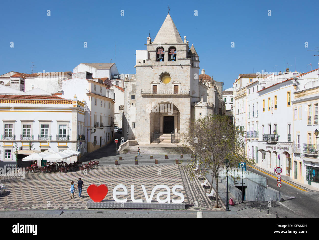 Igreja de N Senhora da Assuncao, Plaza de la República, Elvas, Alentejo, Portugal Foto de stock
