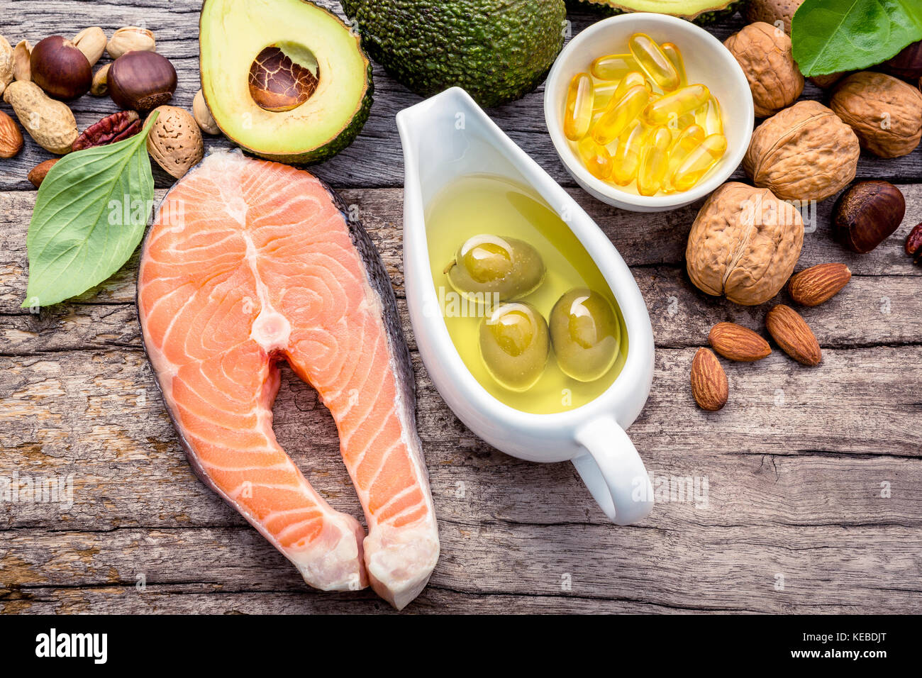 Selección alimentos fuentes de omega 3 y ácidos grasos insaturados