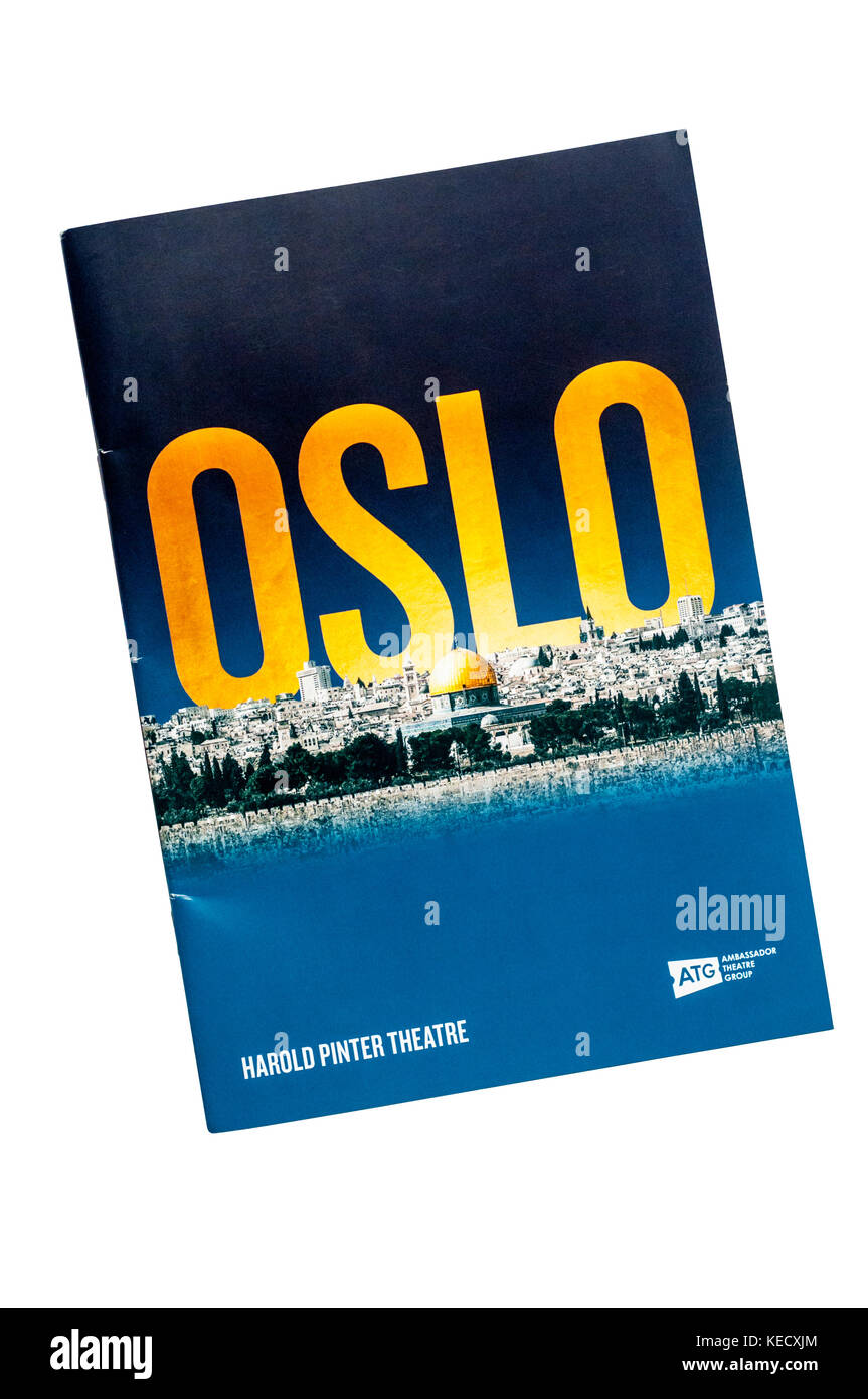 Programa para el 2017 Lincoln Center producción teatral de Oslo por J. T. Rogers en el teatro de Harold Pinter. Foto de stock