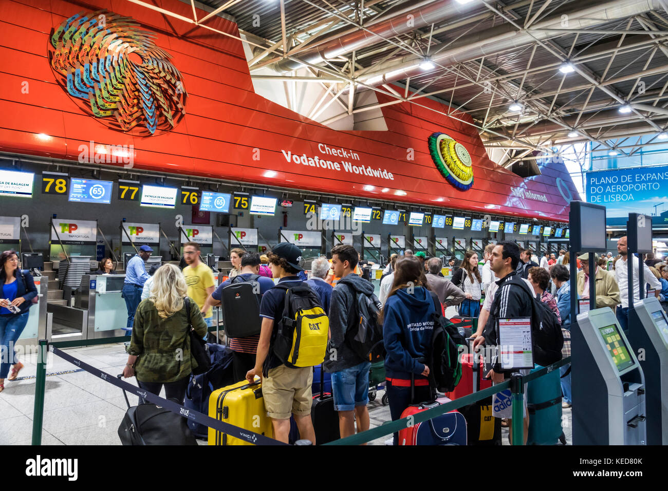 Lisboa Portugal Humberto Delgado aeropuerto terminal del aeropuerto de