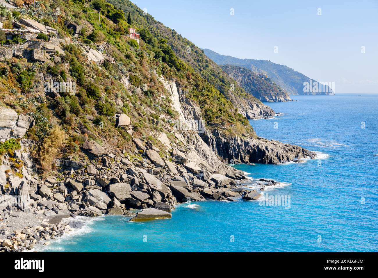 Cinque Terre costa vista desde Vernazza, Liguria, Italia Foto de stock