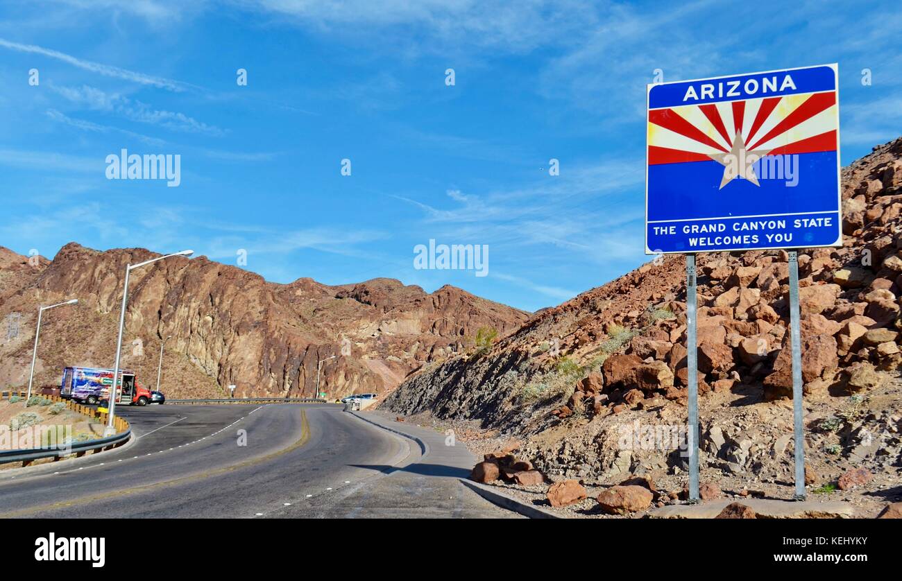 Cartel de bienvenida a Arizona en el Hoover Dam Foto de stock