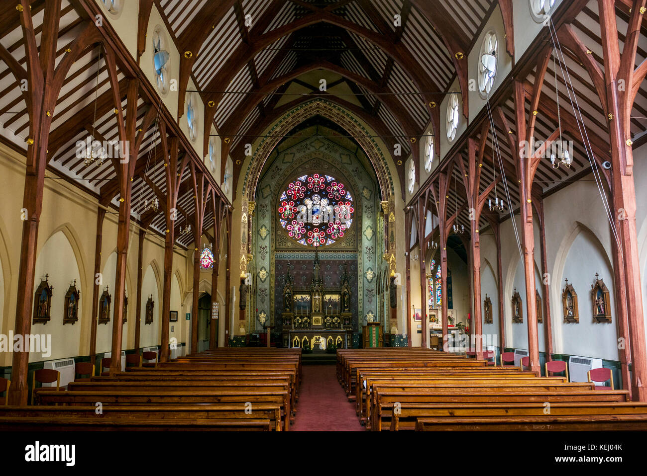 Vista interior de la Iglesia Católica Romana de Santa Mónica del Priorat, Hoxton London Foto de stock