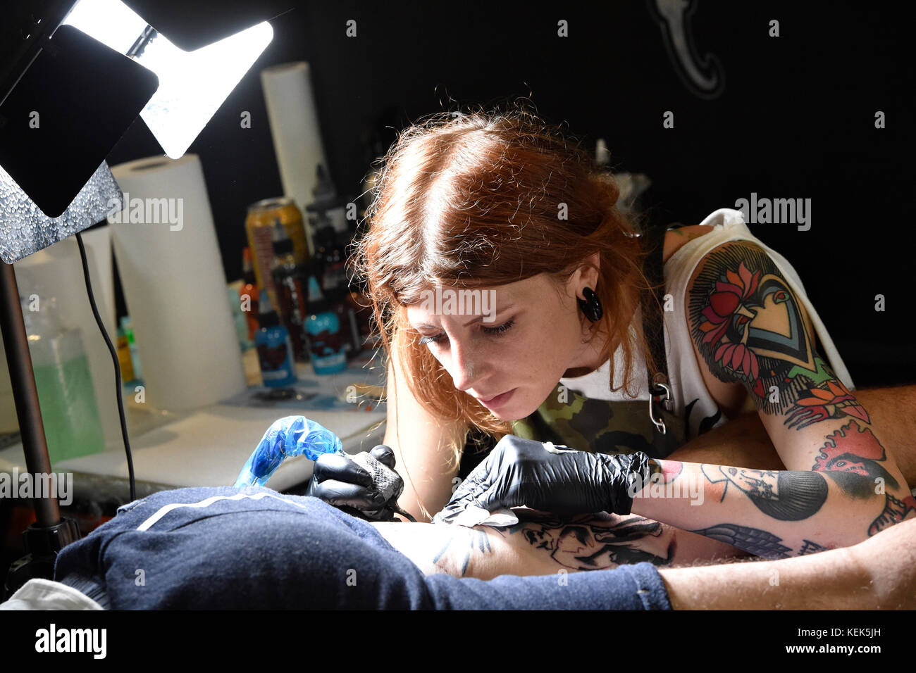 Tattoo grand prix fotografías e imágenes de alta resolución - Alamy