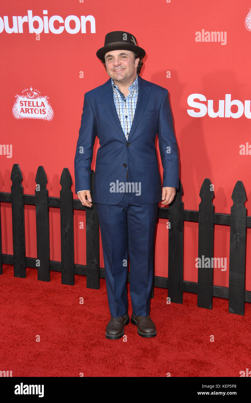 Los Angeles, Estados Unidos. 22 oct, 2017. Los Angeles, CA - 22 de octubre de 2017: Michael d de Cohen en el estreno de 'Suburbicon' en el Regency Village theater, Westwood foto de crédito: Sarah Stewart/alamy live news Foto de stock