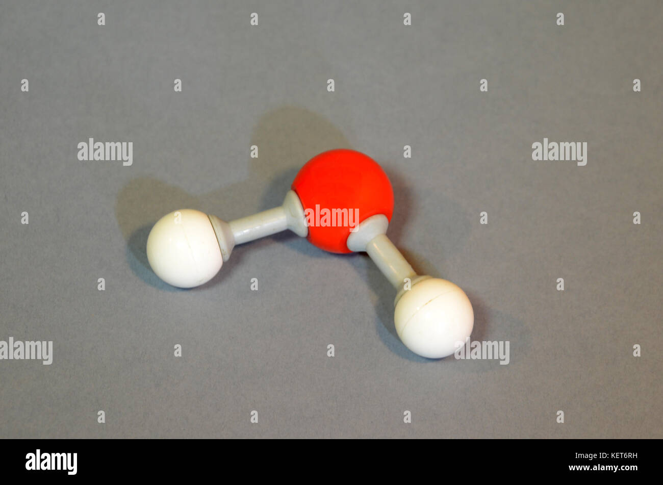 Modelo atomico de el oxigeno fotografías e imágenes de alta resolución -  Alamy