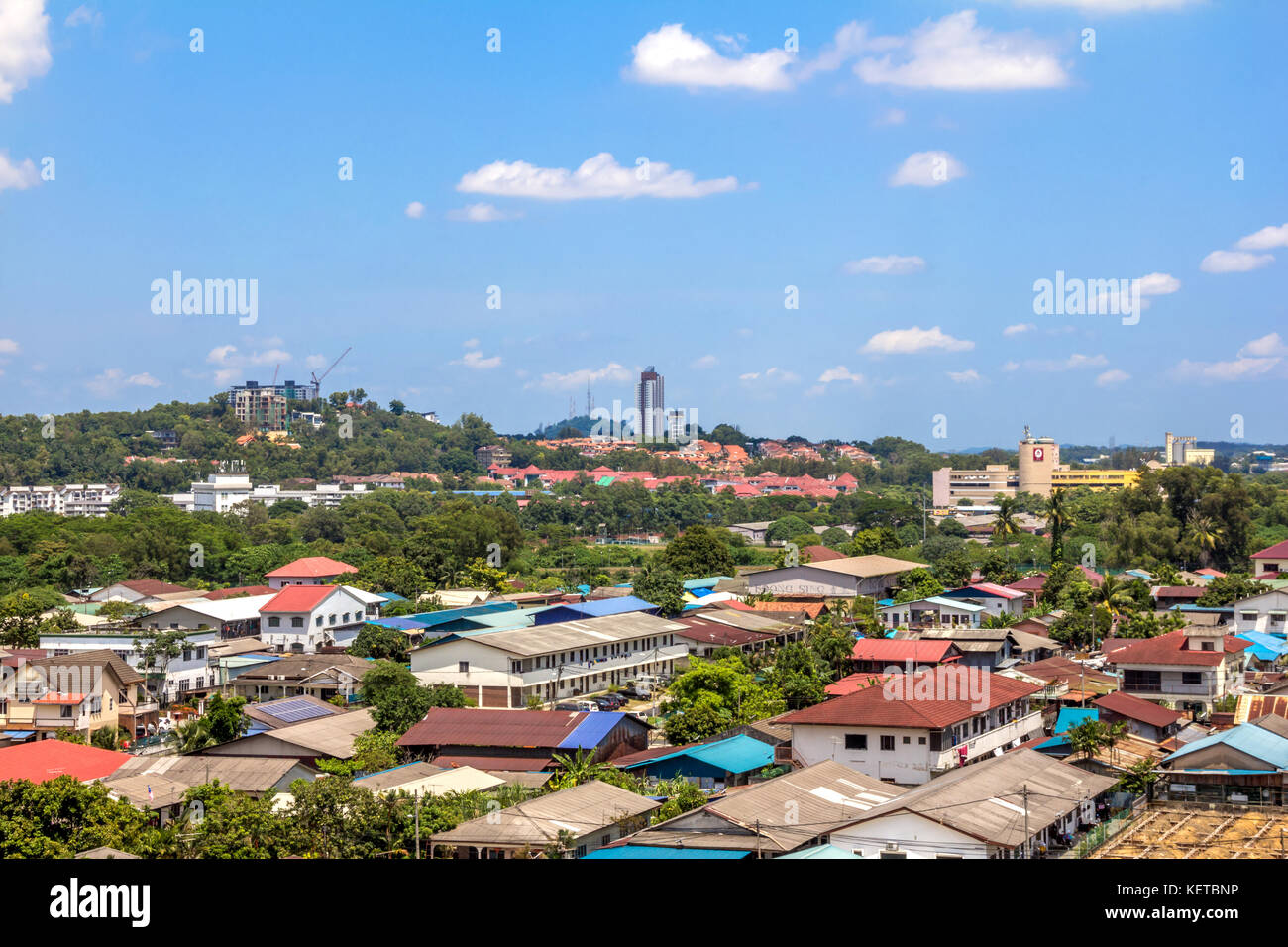 Selangor, 22 oct 2017 Malasia: vista de Kampung baru Sungai Buloh ciudad tomada desde el techo superior de la torre Foto de stock