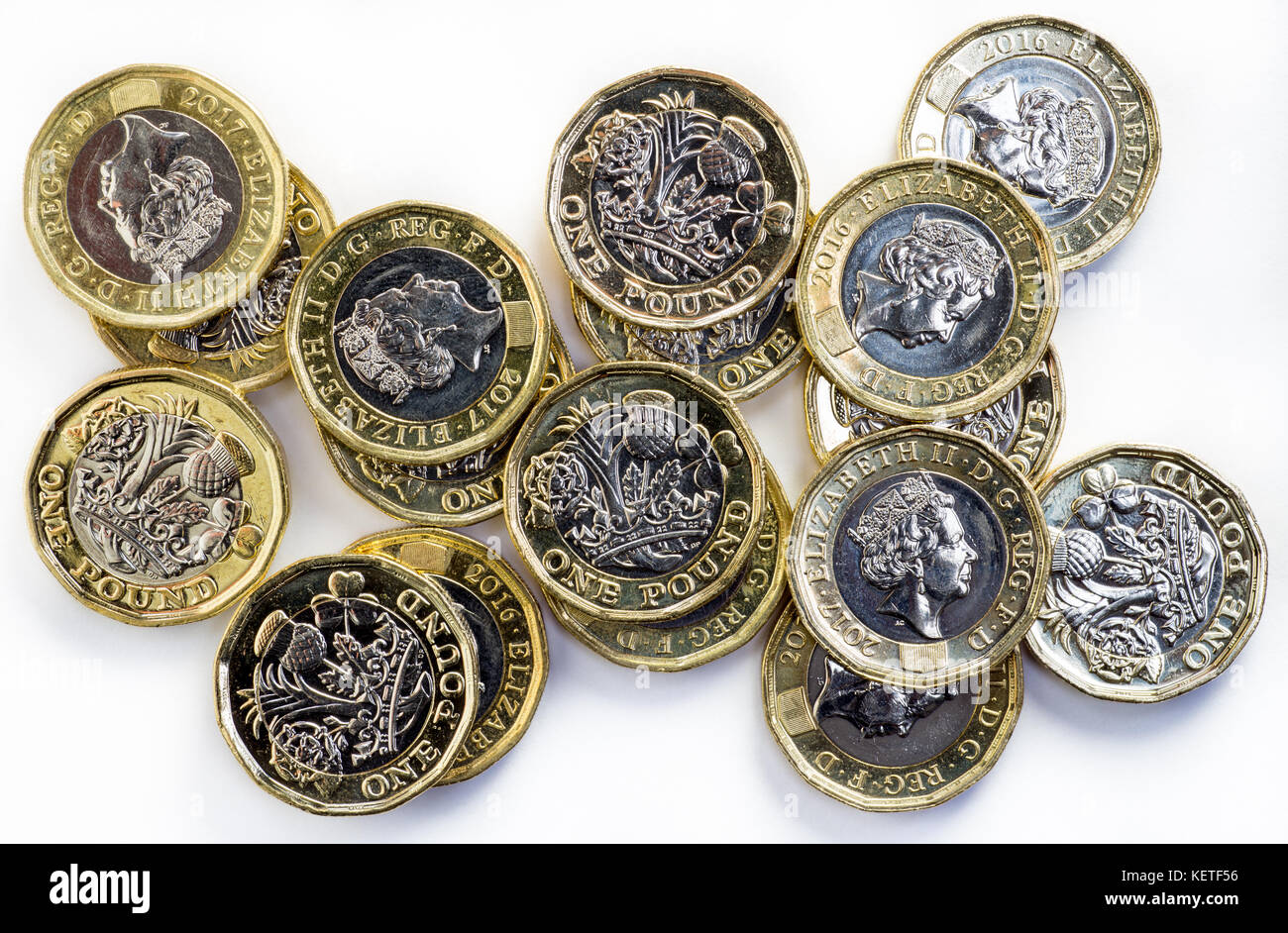 2017 nuevas monedas de una libra británica Foto de stock