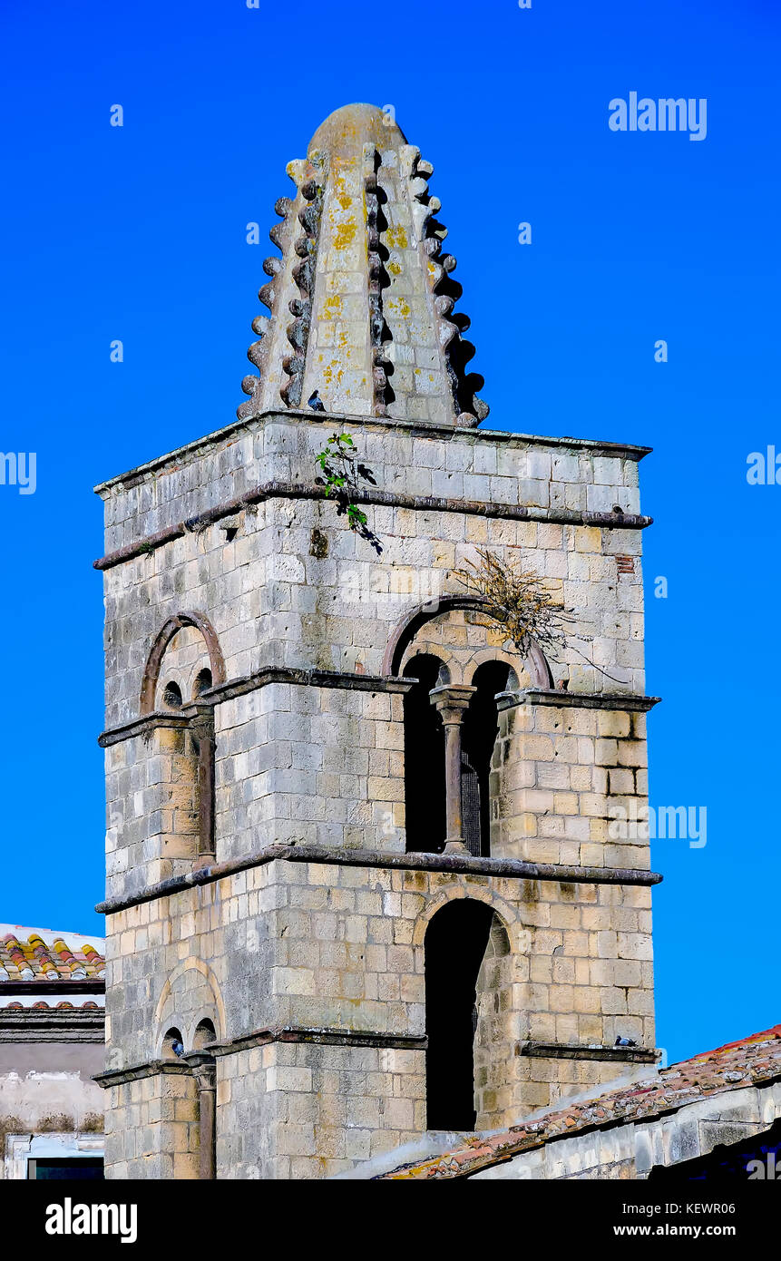 Torre de la Iglesia San Pancrazio Tarquinia, Viterbo, Lacio, Italia. Foto de stock