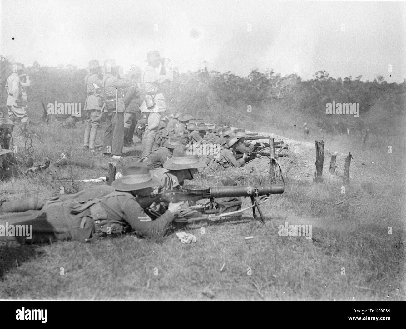 9592 infantes australiano en práctica musketry Foto de stock