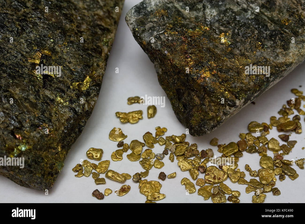 High-Grade Mineral de oro y pepitas de oro de Placer de California - EE.UU. Foto de stock