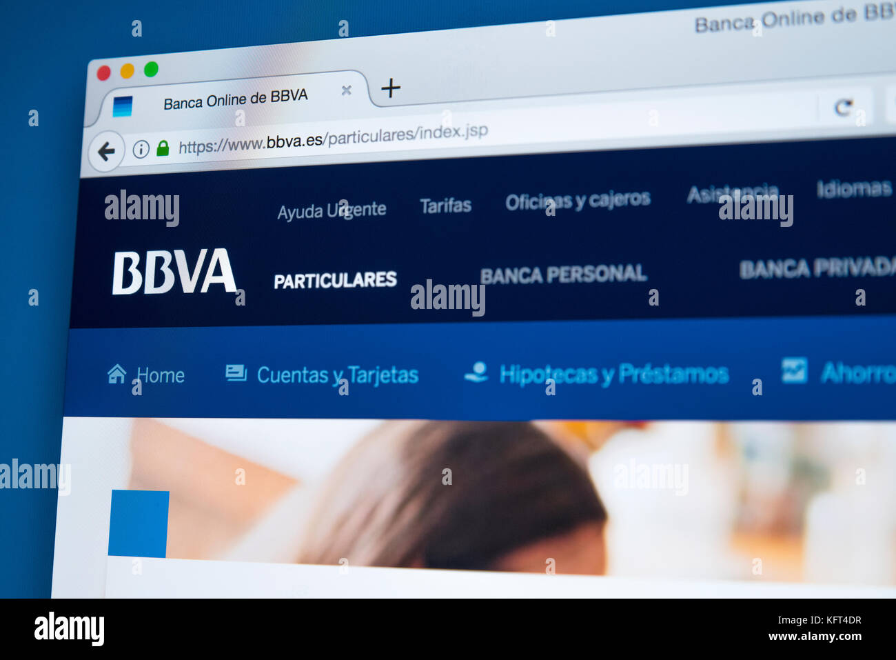 Londres, Reino Unido - 17 de octubre de 2017: la página de inicio del sitio web oficial de BBVA, la multinacional Grupo bancario español, el 17 de octubre de 2017. Foto de stock